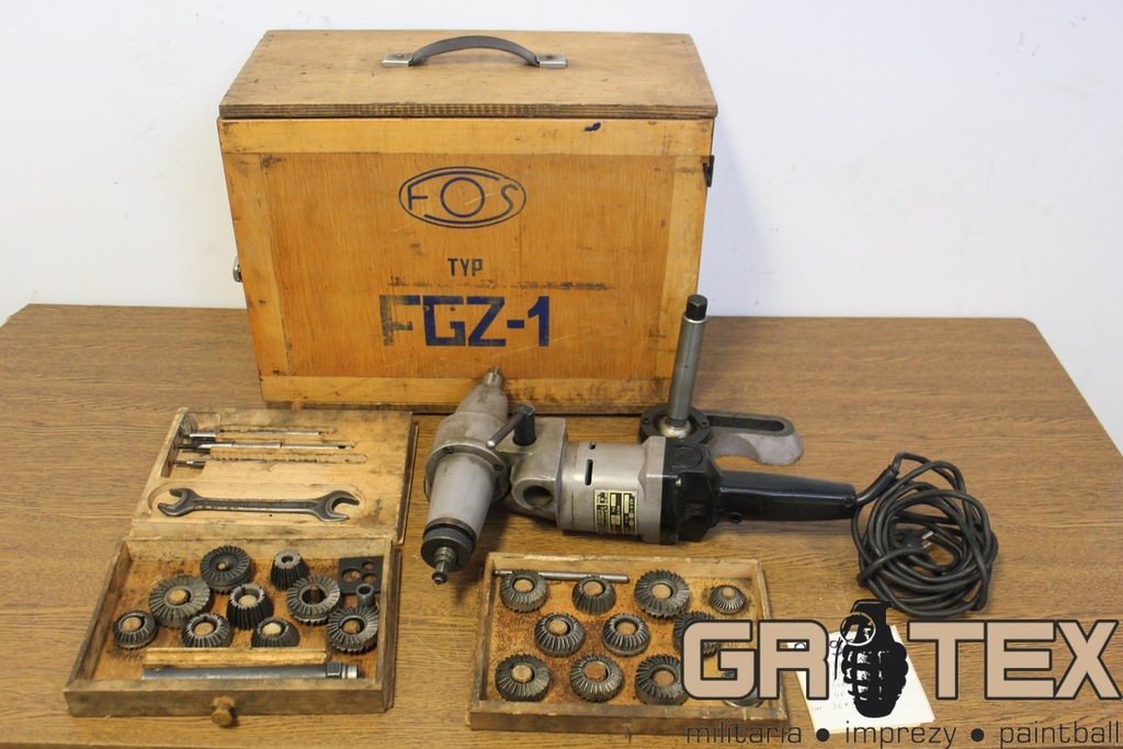frezarka gniazd zaworowych zaworów FGZ-1