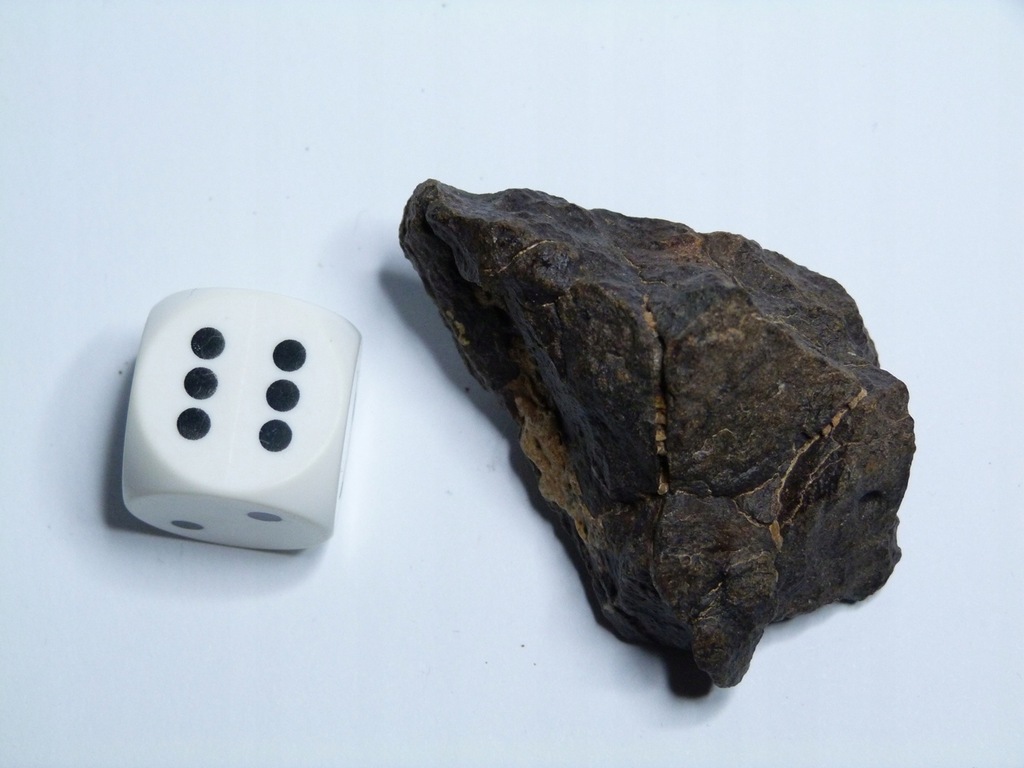 Meteoryt NWA-57,2 gram
