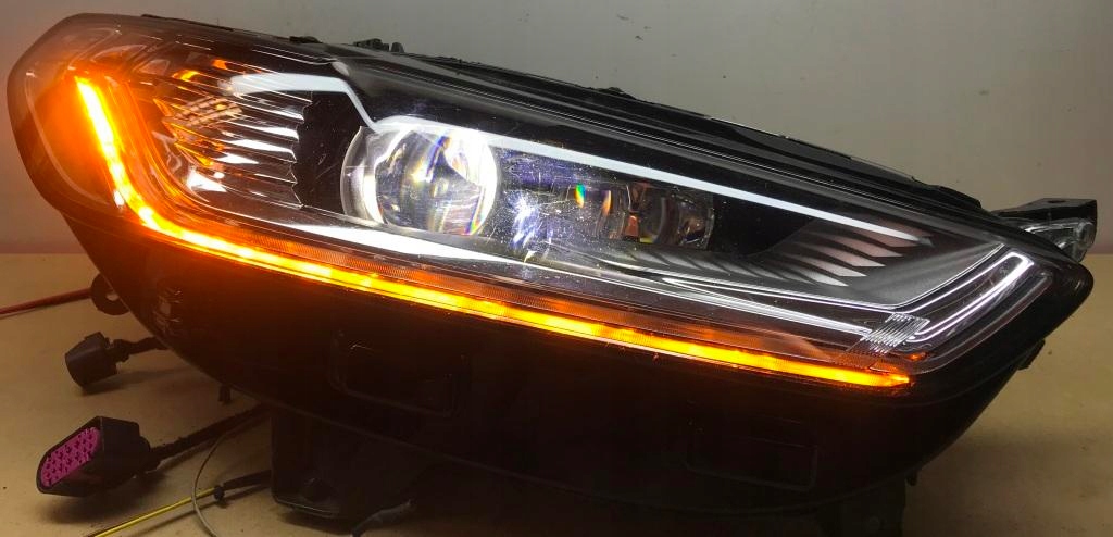 FORD MONDEO MK5 LAMPA PRAWA FULL LED DYNAMIC