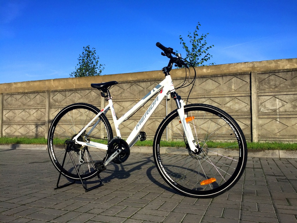 merida crossway striker 28