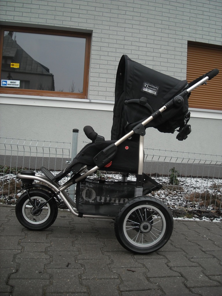 Wózek spacerowy Quinny Freestyle Comfort czarny