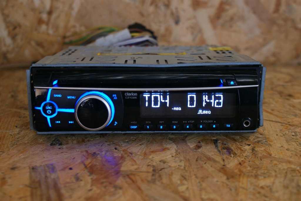 radio samochodowe clarion cz102e cd mp3 aux ISO