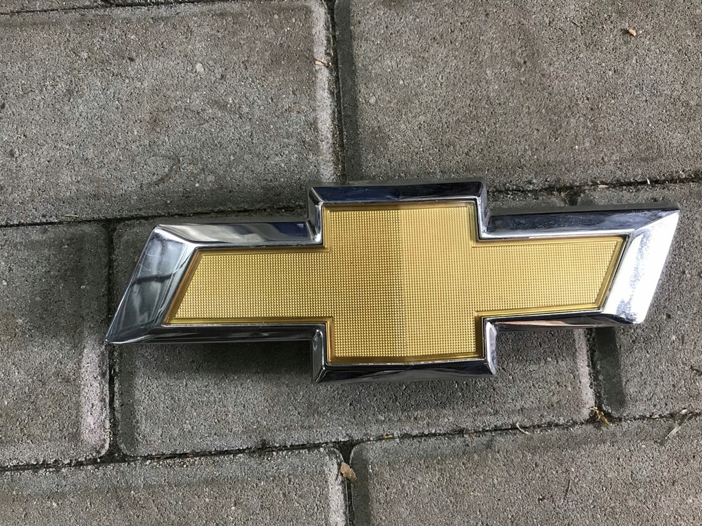 EMBLEMAT ZNACZEK CHEVROLET CAPTIVA 2011 LIFT