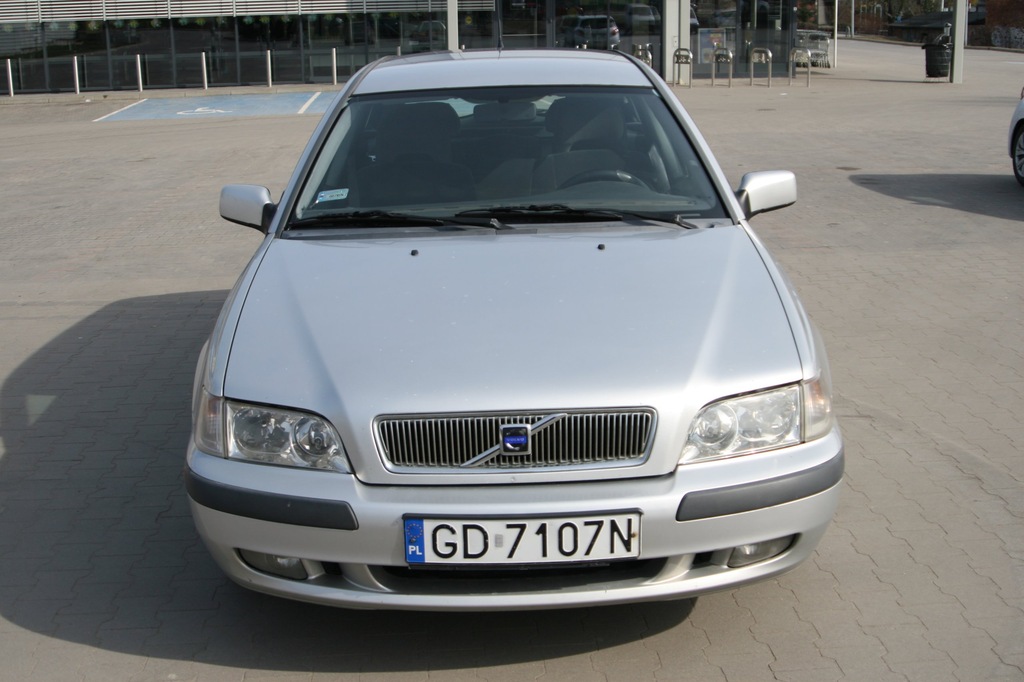 Volvo V 40 1,9 diesel 2002  115 Km