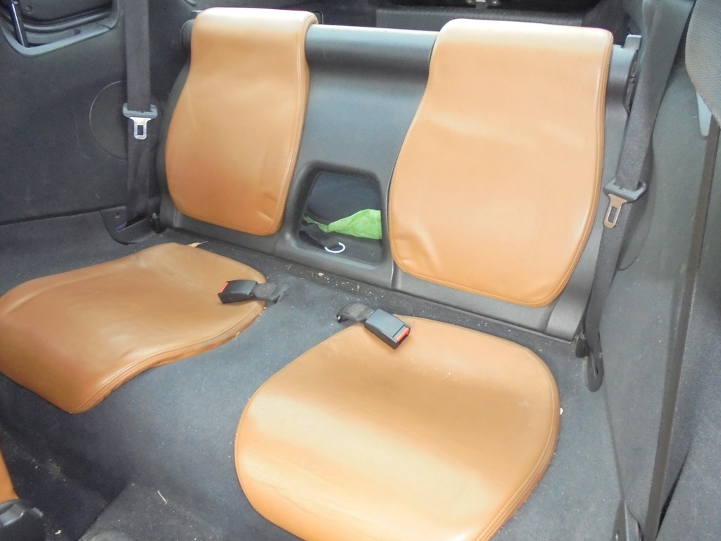 KANAPA SIEDZISKA OPARCIA TYŁ OPEL TIGRA 1997 R
