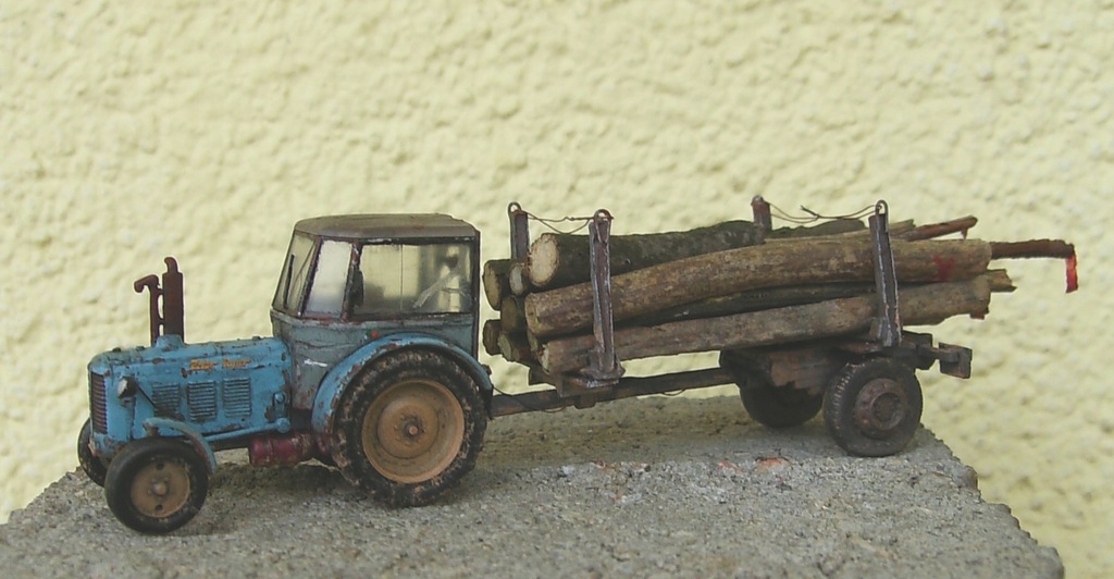 Zetor Super 35 transport drewna.