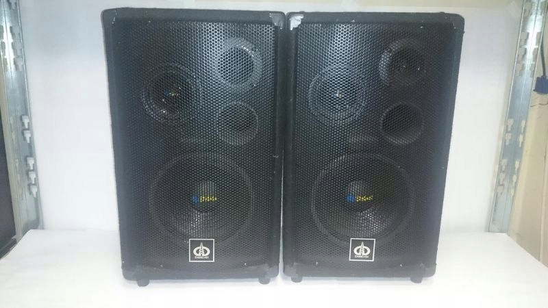 KOLUMNY DIBEISI Q8001 300 WATTS 8 OHMS 2 SZT.