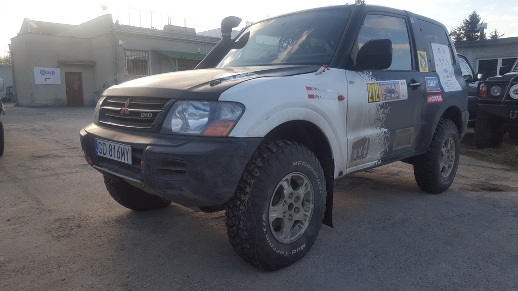 MITSUBISHI PAJERO III CROSS COUNTRY 3,2 DID 240KM