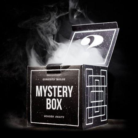 Купить mystery box с техникой apple с гарантированным iphone 12 pro max