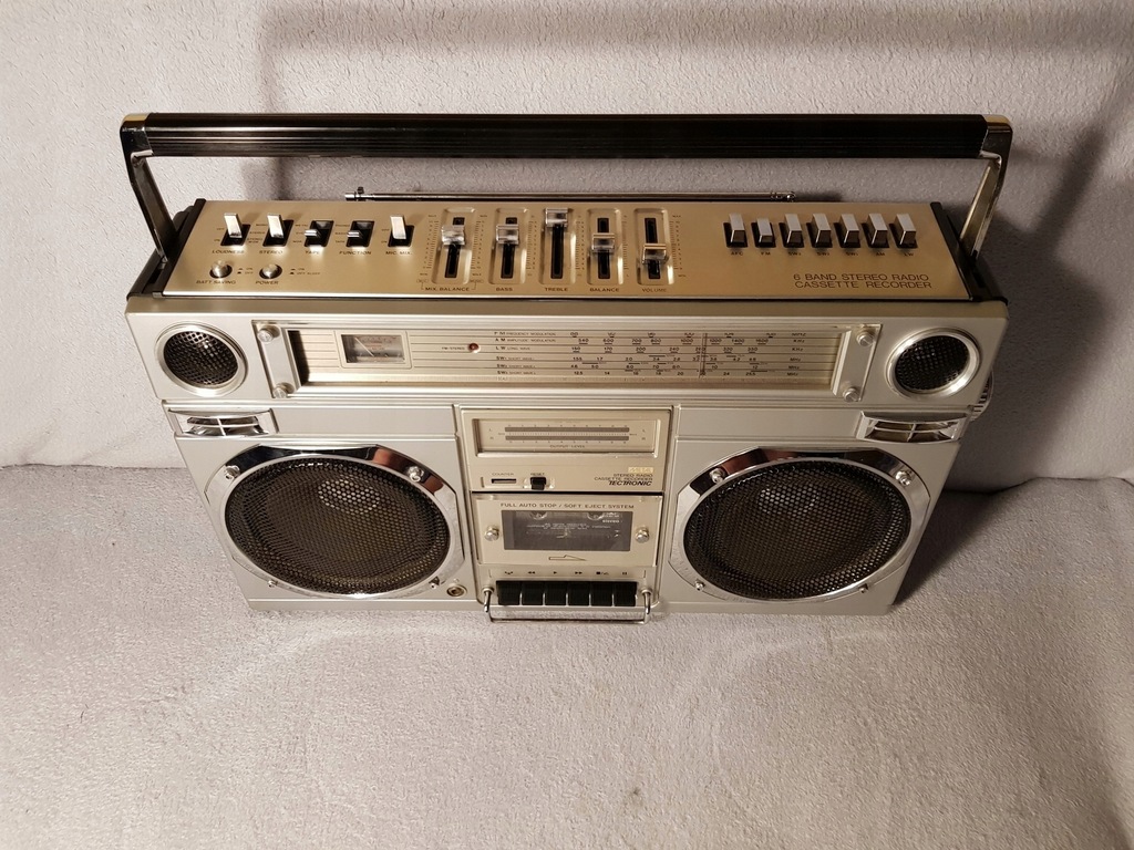 RADIOMAGNETOFON BOOMBOX TECTRONIC 6 BAND STEREO