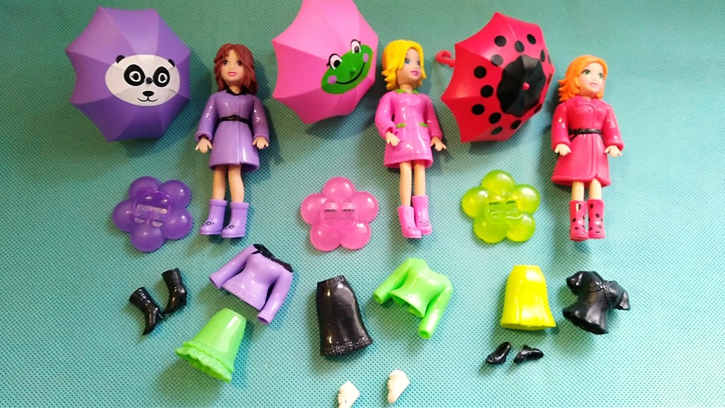 POLLY POCKET zest na deszcz,sołńce lalki parasole