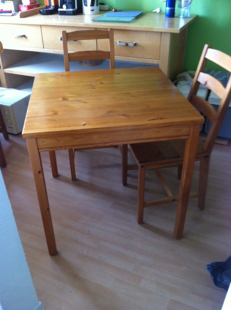Stół + 2 krzesla IKEA