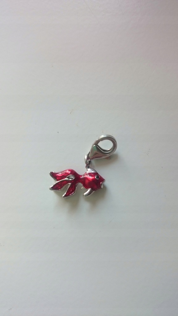 charms zawieszka Apart czerwona rybka