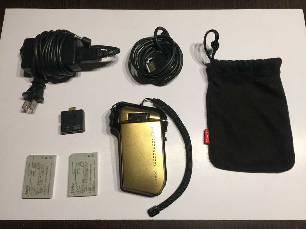SANYO DMX-HD800 Kamera Cyfrowa + karta SD 8GB