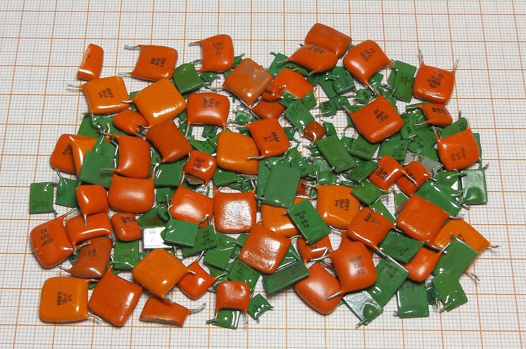 Części kondensator KROKODYL CCCP ok 88g odzysk [B]