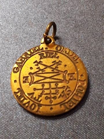 Amulet - Tetramorf chroniący od pokus, nr 19