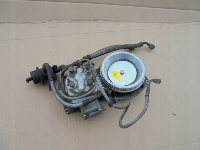 WTRYSK MECHANICZNY AUDI 80 B3 1.8 JN 048101035 KPL