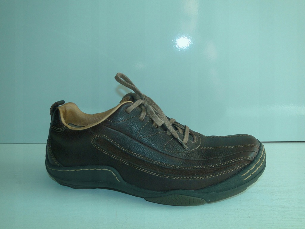 CLARKS - UK.9G