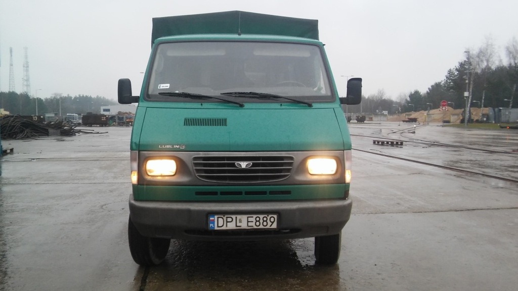 Samochód dostawczy Daewoo „Lublin” (DPL E889