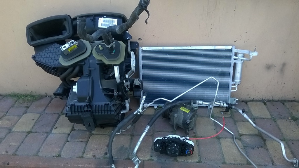 FORD FIESTA MK7 KLIMATYZACJA KOMPLETNA BENZYNA 1,2