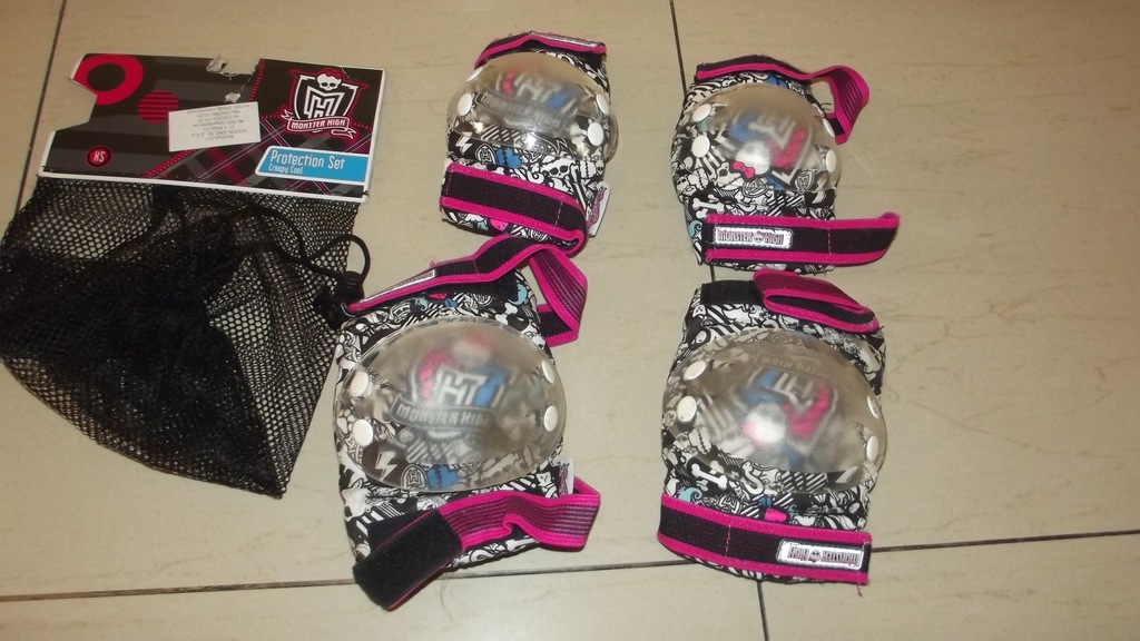 ZESTAW MONSTER HIGH OCHRANIACZE NA ROLKI WROTKI