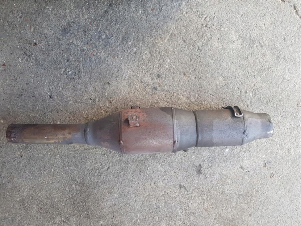 Oryginalny katalizator VW GOLF IV 1.8T