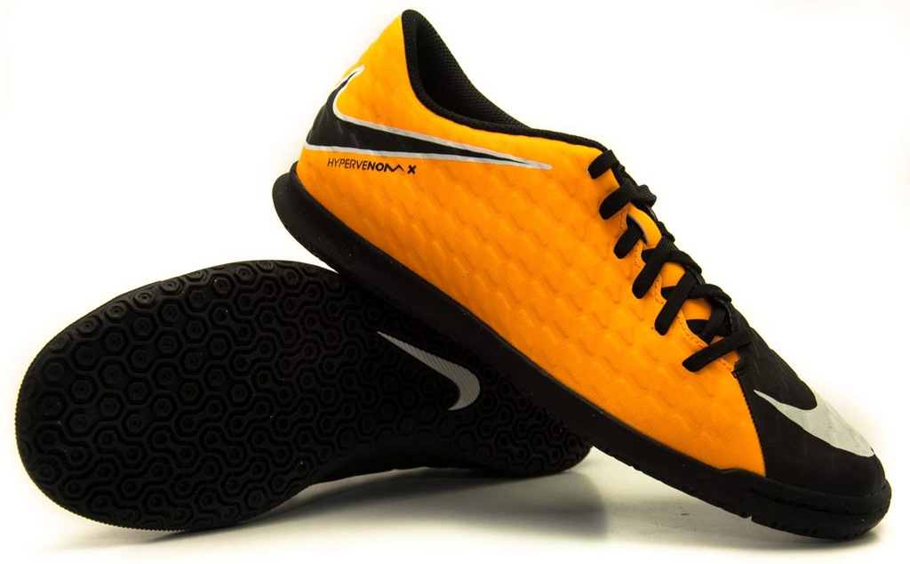 nike mercurial vapor 36
