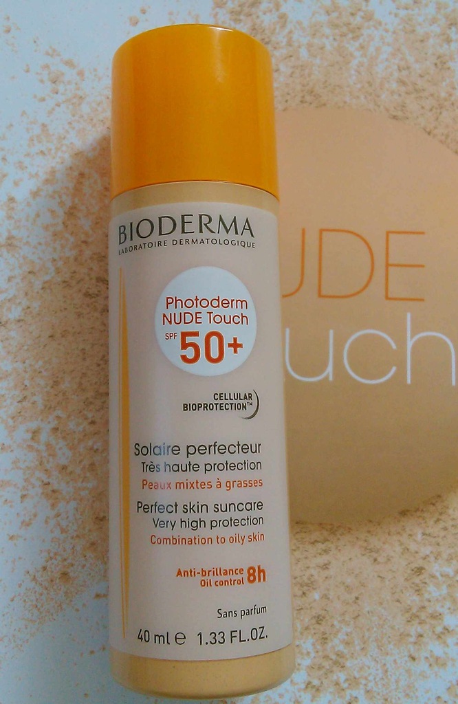 Bioderma Photoderm Nude Touch SPF50 odcień jasny
