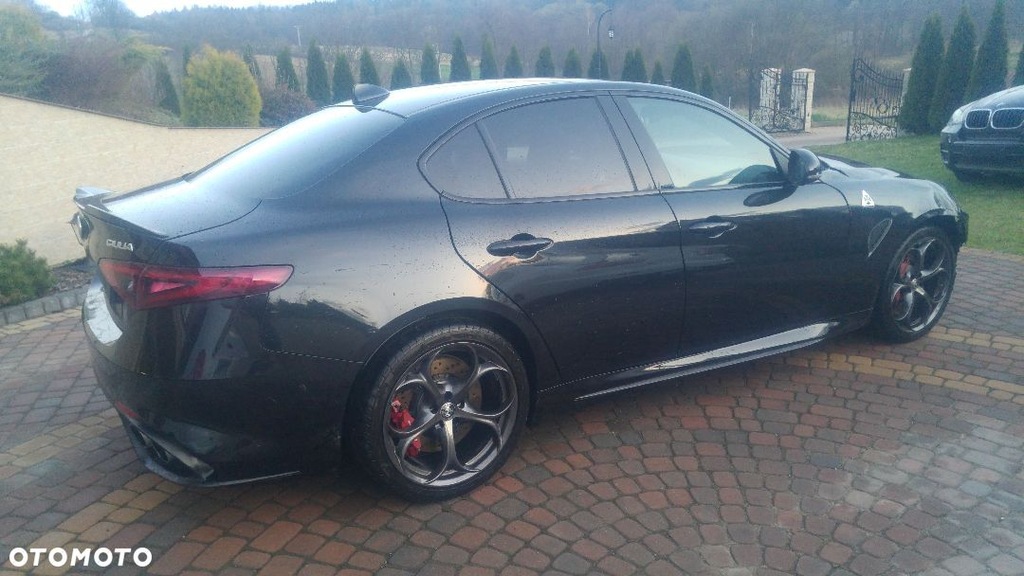 Alfa Romeo Giulia Quadrifoglio 510km MANUAL BOSE
