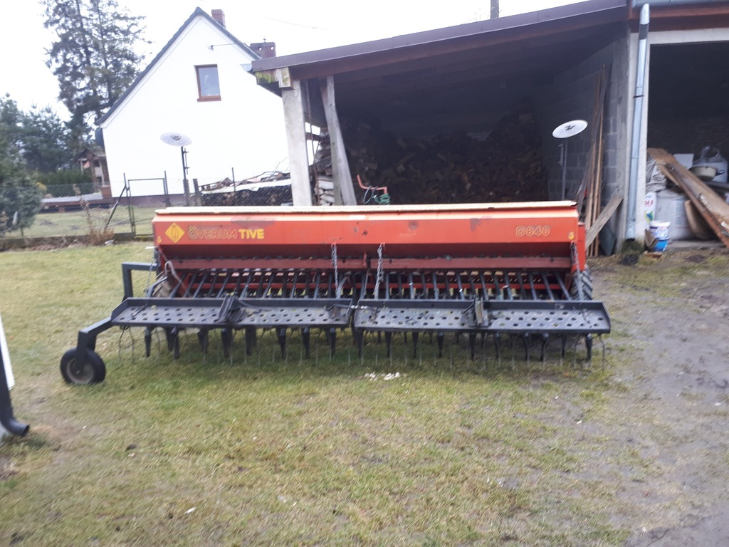 Siewnik zbożowy OVERUM TIVE D 840