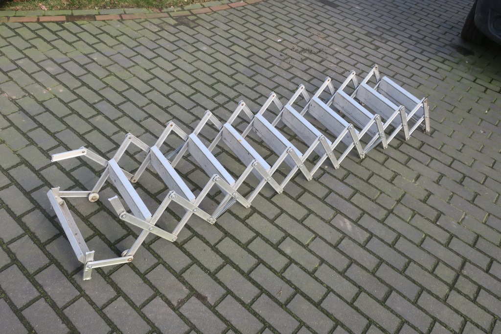 Schody składane aluminiowe strychowe