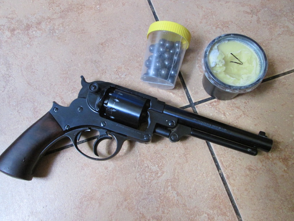 REWOLWER PISTOLET 1858 STAR kal 44 RARYTAS