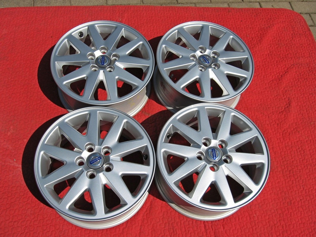 ALUFELGI 16' VOLVO V50 S60 S80 V70 ET52,5 - 5x108