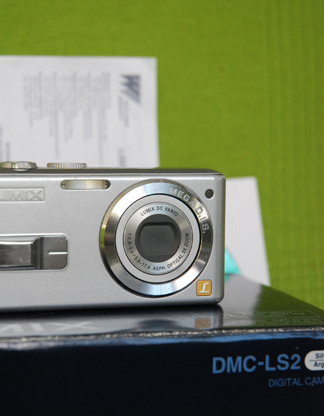 PANASONIC LUMIX DMC-LS2 mały aparat cyfrowy
