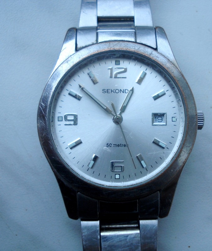 Zegarek Sekonda 3595 AKT z datownikiem