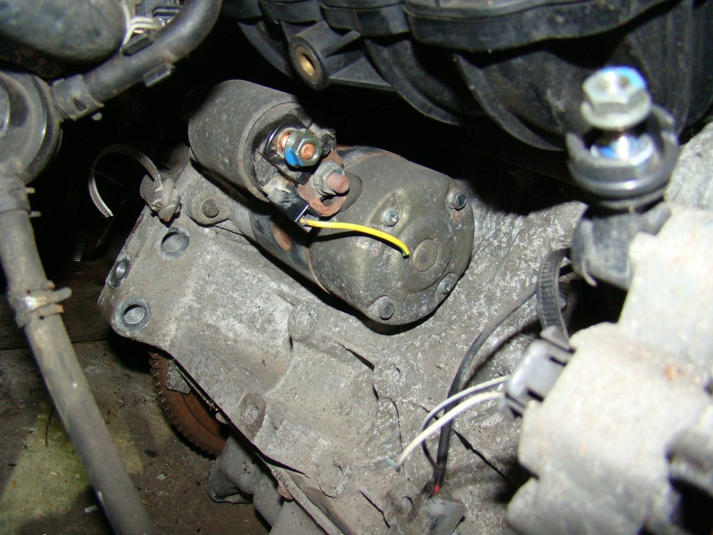 suzuki swift mk6 1,3 benzyna 05-10 rozrusznik