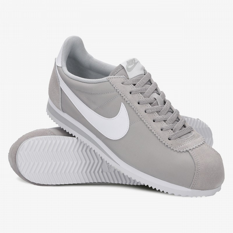 NIKE CLASSIC CORTEZ NYLON 807472 010 r.44.5 28,5cm