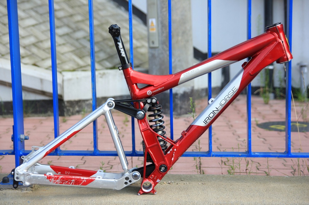 RAMA IRON HORSE SUNDAY ELITE DOWNHILL FREERIDE FOX