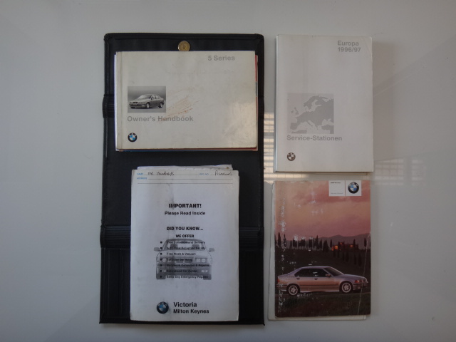 KSIĄŻKA ETUI INSTRUKCJA SERWISOWA BMW 5 E39 FV