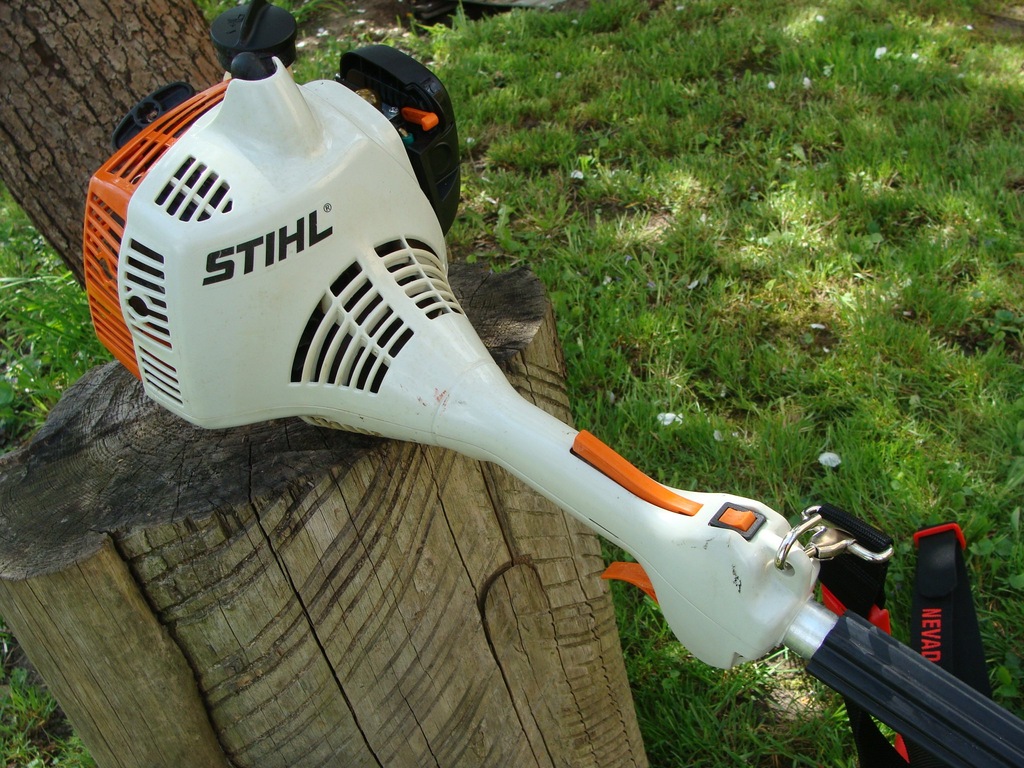 KOSA SPALINOWA  STIHL  FS 55 RC  !!!