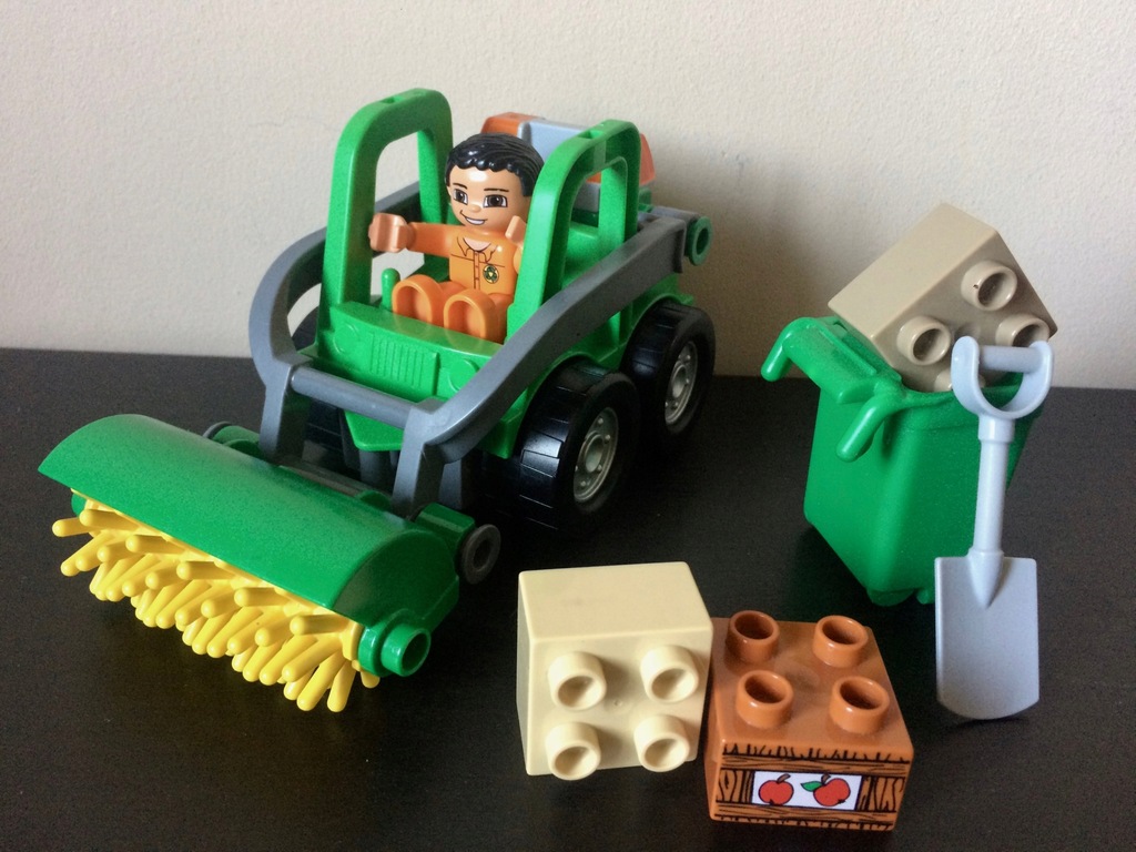 LEGO duplo 4978 zmiatarka śmieciarka zmiatacz