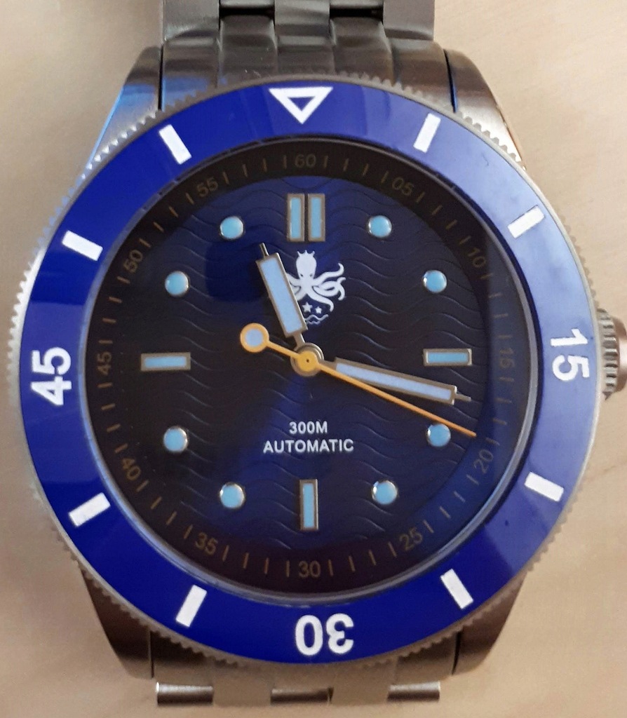 Zegarek Phoibos Wave Master PY009B 300m automatic