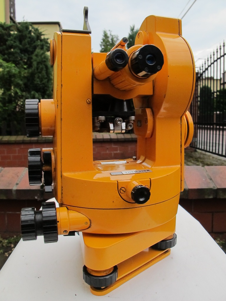 Teodolit Carl Zeiss Jena THEO 010 niwelator