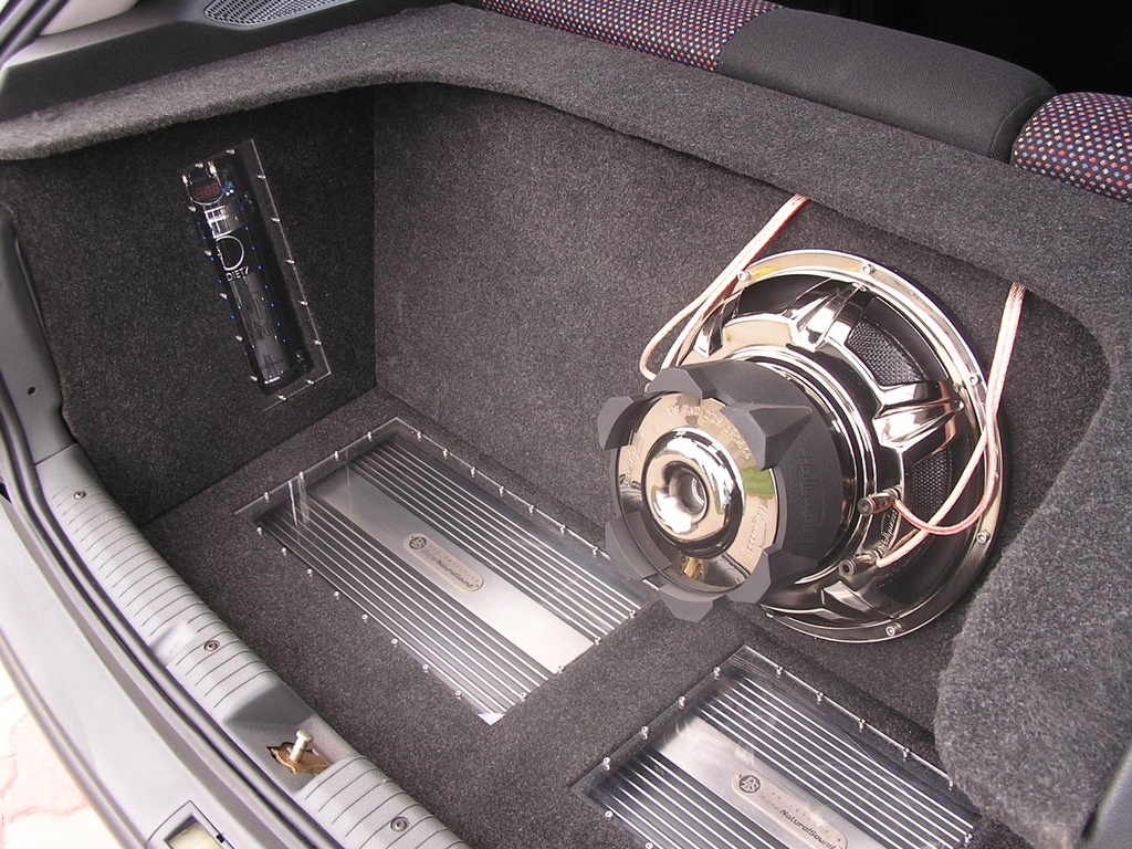 Zabudowa Car Audio Opel Astra F super okazja!!!