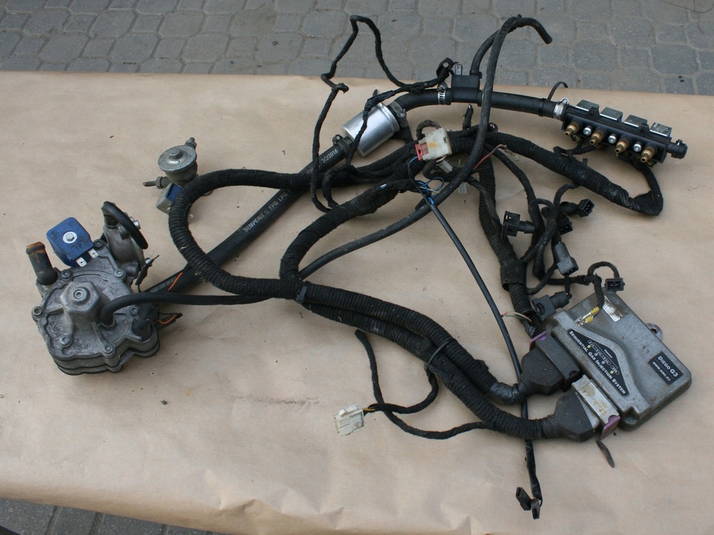 INSTALACJA GAZOWA TOMASETTO MAZDA 323F BJ 99r. 1.8