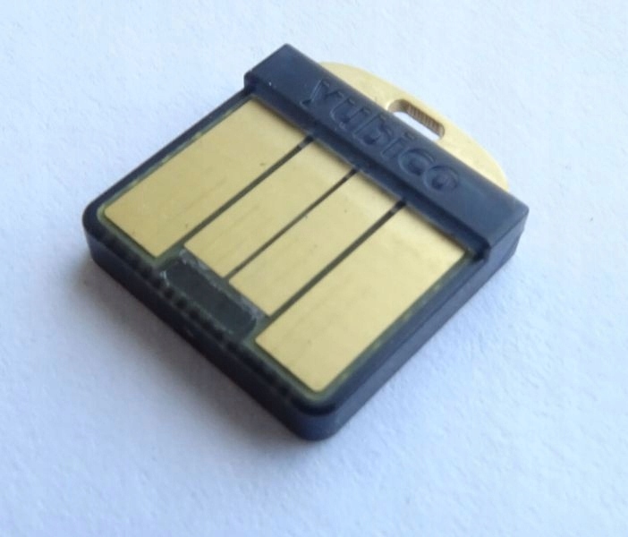 YubiKey 4 Nano autentykator 2FA USB-A