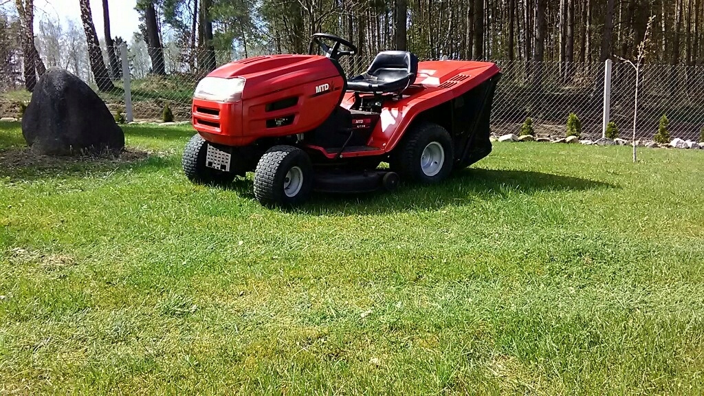 KOSIARKA TRAKTOREK MTD 13HP Z KOSZEM