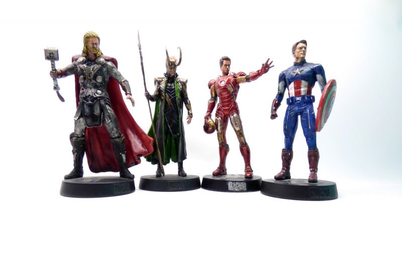 4 FIGURKI MARVEL AVENGERS RĘCZNIE MALOWANE 13CM