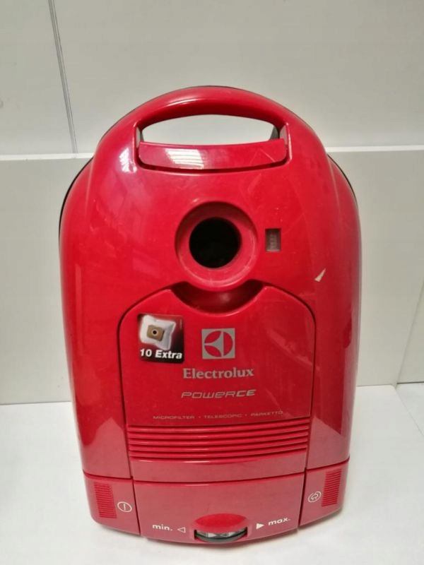 ODKURZACZ ELECTROLUX 61EKS01