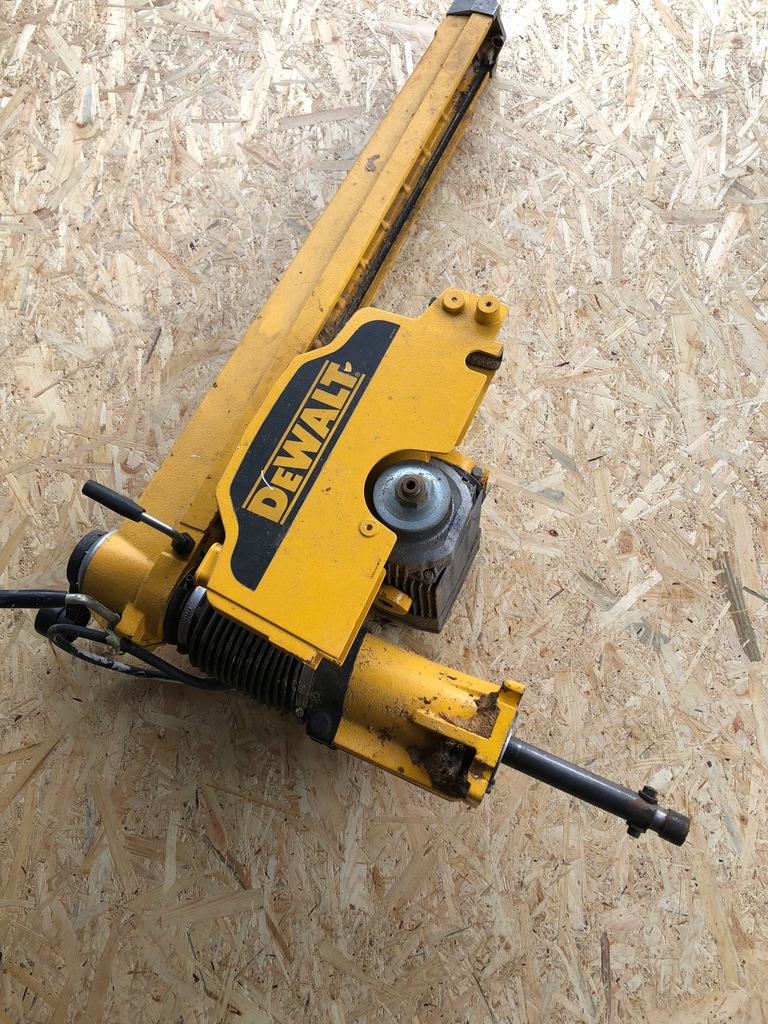 Piła poprzeczna DeWalt DW721